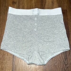 Like new! Victoria’s Secret High Waisted Boxer Brief Panty